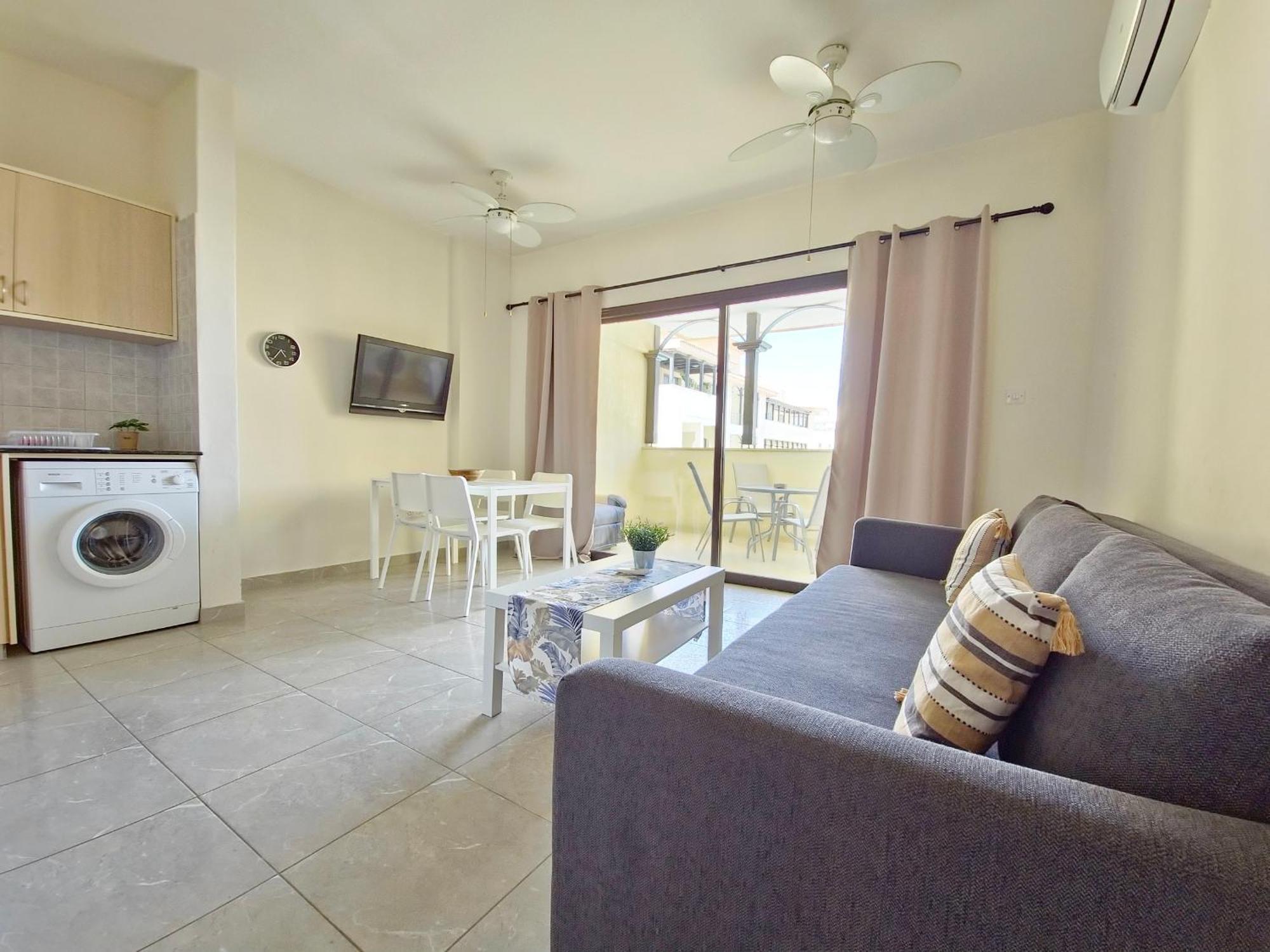 Queen Anna'S Dream 1 Bedroom Apartment 파포스 외부 사진